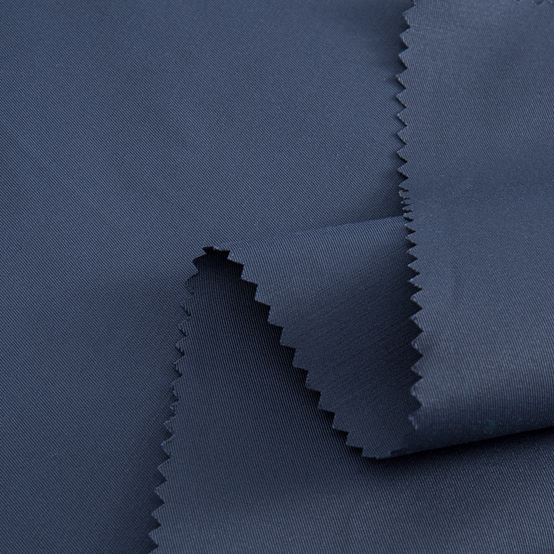 Twill Memutar Poliester/Katun Twill Memutar Poliester/Katun